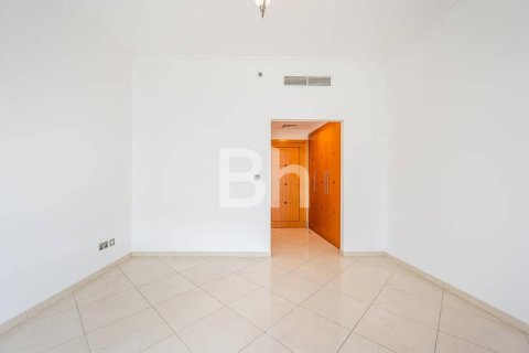 Снять в аренду квартиру в Дубай Марине, Дубай: 3 спальни, 231м², № 21566 - фото 15