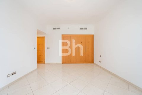 Снять в аренду квартиру в Дубай Марине, Дубай: 3 спальни, 231м², № 21566 - фото 20