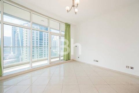 Снять в аренду квартиру в Дубай Марине, Дубай: 3 спальни, 231м², № 21566 - фото 17