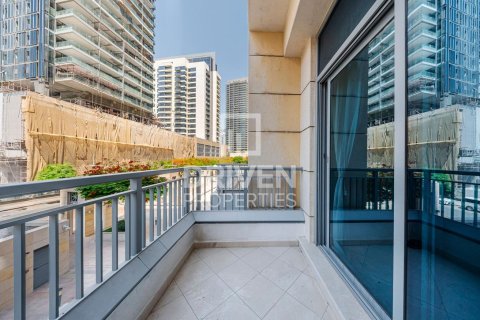 Apartment in Claren Towers, Downtown Dubai (Downtown Burj Dubai), Dubai studio, 39.95 sq.m. № 127461 - photo 10