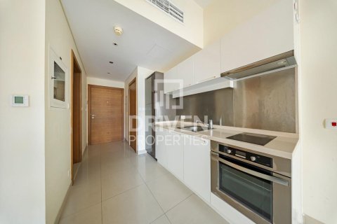 Apartment in Claren Towers, Downtown Dubai (Downtown Burj Dubai), Dubai studio, 39.95 sq.m. № 127461 - photo 6