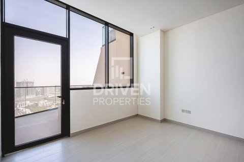 Apartment in Jumeirah Village Circle, Dubai 1 bedroom, 75.07 sq.m. № 127459 - photo 1