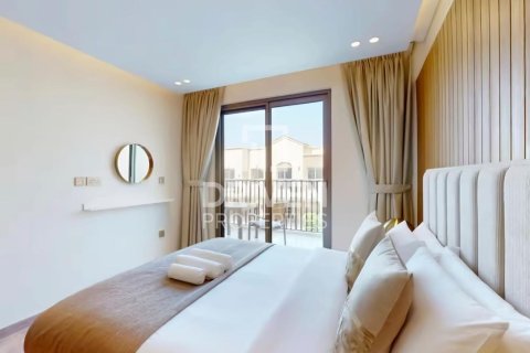 Villa in Jumeirah Golf Estates, Dubai 3 bedrooms, 138.43 sq.m. № 136651 - photo 5