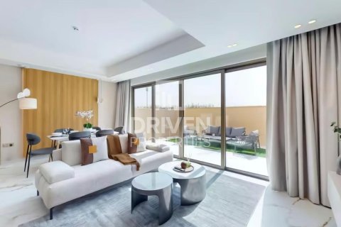 Villa in Jumeirah Golf Estates, Dubai 3 bedrooms, 138.43 sq.m. № 136651