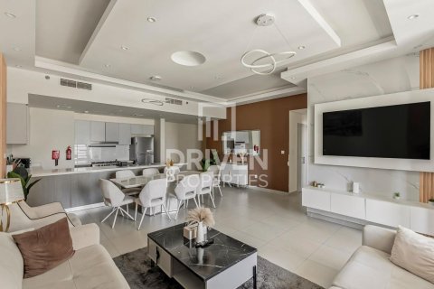 Apartment in Forte, Downtown Dubai (Downtown Burj Dubai), Dubai 3 bedrooms, 160.07 sq.m. № 136663 - photo 2