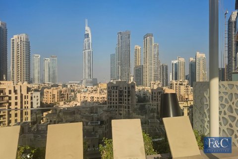 Apartment in Downtown Dubai (Downtown Burj Dubai), Dubai 2 bedrooms, 139 sq.m. № 103350 - photo 3