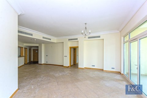 Apartment in Shoreline Apartments, Palm Jumeirah, Dubai 3 bedrooms, 203 sq.m. № 103342