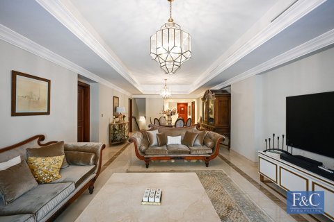 Townhouse in The Fairmont Palm Residences, Palm Jumeirah, Dubai 3 bedrooms, 483 sq.m. № 103338 - photo 27
