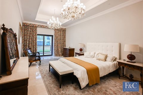 Townhouse in The Fairmont Palm Residences, Palm Jumeirah, Dubai 3 bedrooms, 483 sq.m. № 103338 - photo 20