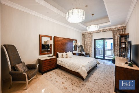 Townhouse in The Fairmont Palm Residences, Palm Jumeirah, Dubai 3 bedrooms, 483 sq.m. № 103338 - photo 13