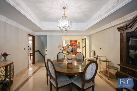 Townhouse in The Fairmont Palm Residences, Palm Jumeirah, Dubai 3 bedrooms, 483 sq.m. № 103338 - photo 10