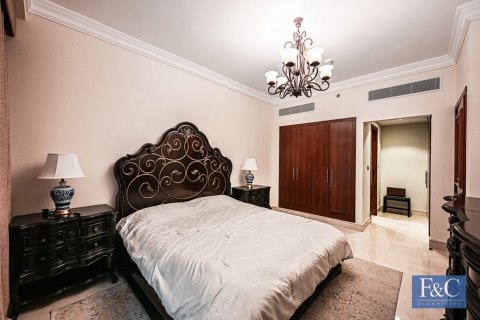 Townhouse in The Fairmont Palm Residences, Palm Jumeirah, Dubai 3 bedrooms, 483 sq.m. № 103338 - photo 26