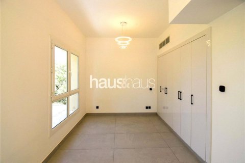 Townhouse in The Springs, Dubai 2 bedrooms, 172 sq.m. № 43271 - photo 8