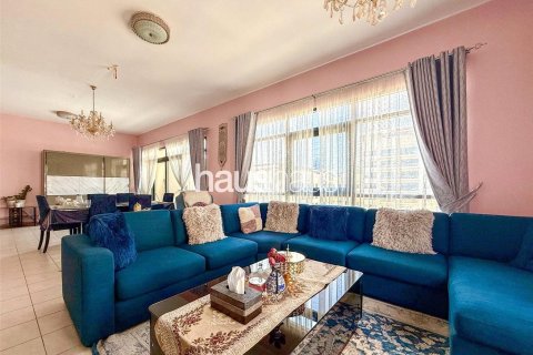Apartamento en Greens, Dubai, 3 dormitorios, 192 m², № 43262 - foto 4