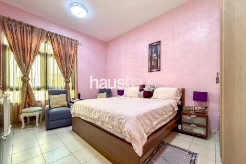 Apartamento en Greens, Dubai, 3 dormitorios, 192 m², № 43262 - foto 3