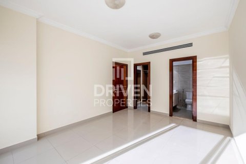 Townhouse in Jumeirah Village Circle, Dubai 4 bedrooms, 198 sq.m. № 20586 - photo 8