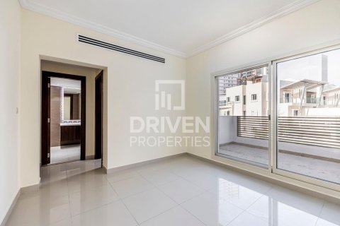 Townhouse in Jumeirah Village Circle, Dubai 4 bedrooms, 198 sq.m. № 20586 - photo 12