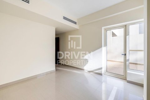 Townhouse in Jumeirah Village Circle, Dubai 4 bedrooms, 198 sq.m. № 20586 - photo 22