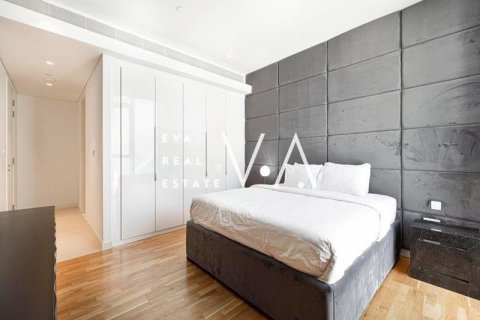 Apartment in Dubai Marina, Dubai 3 bedrooms, 195.46 sq.m. № 52691 - photo 16