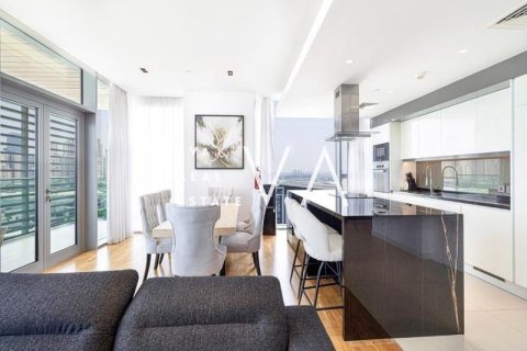 Apartment in Dubai Marina, Dubai 3 bedrooms, 195.46 sq.m. № 52691 - photo 5