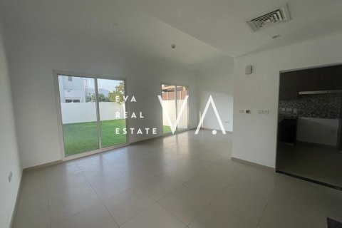 Townhouse in Dubai 3 bedrooms, 187.38 sq.m. № 52693 - photo 2