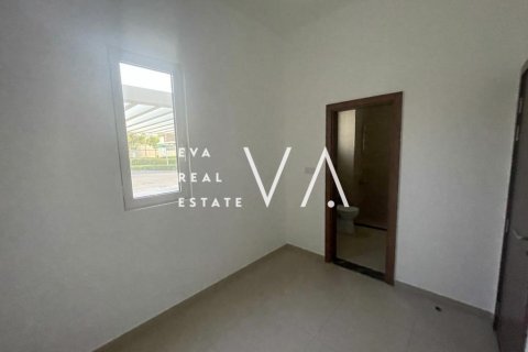 Townhouse in Dubai 3 bedrooms, 187.38 sq.m. № 52693 - photo 16