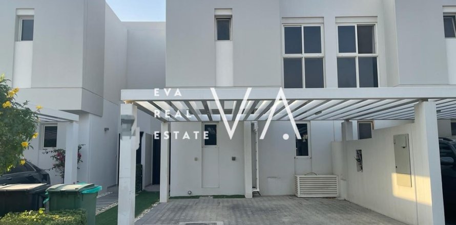 Townhouse in Dubai 3 bedrooms, 187.38 sq.m. № 52693