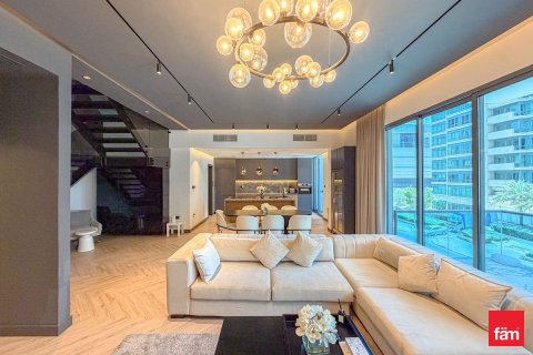 Apartment in Dubai Marina, Dubai 3 bedrooms, 236.3 sq.m. № 114212 - photo 3
