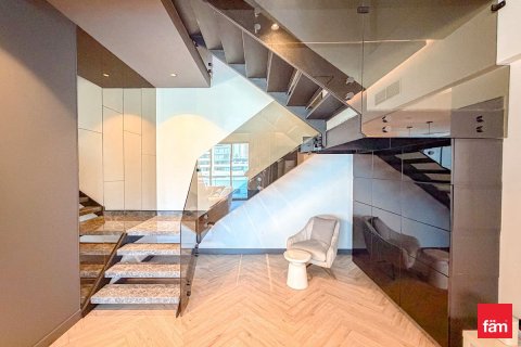 Apartment in Dubai Marina, Dubai 3 bedrooms, 236.3 sq.m. № 114212 - photo 10