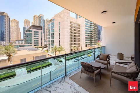 Apartment in Dubai Marina, Dubai 3 bedrooms, 236.3 sq.m. № 114212 - photo 27