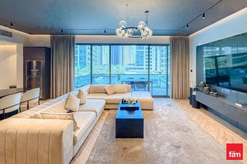 Apartment in Dubai Marina, Dubai 3 bedrooms, 236.3 sq.m. № 114212 - photo 8