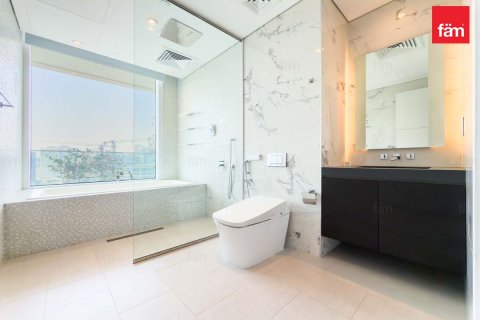 Apartment in Al Barari, Dubai 2 bedrooms, 261.6 sq.m. № 114231 - photo 30