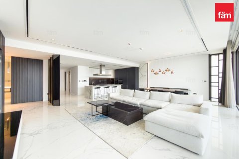Apartment in Al Barari, Dubai 2 bedrooms, 261.6 sq.m. № 114231 - photo 2
