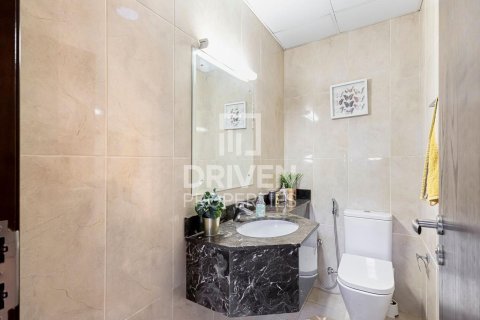Apartment in Al Furjan, Dubai 2 bedrooms, 134.43 sq.m. № 142723 - photo 9