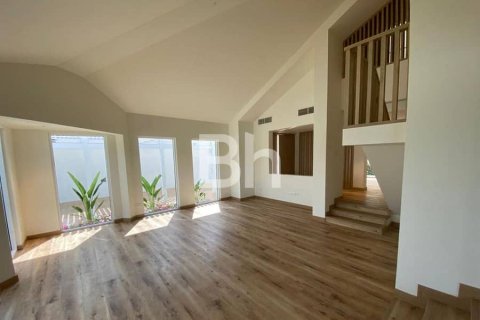 Villa à Al Safa, Dubai, 5 chambres, 372 m², № 21214 - photo 11