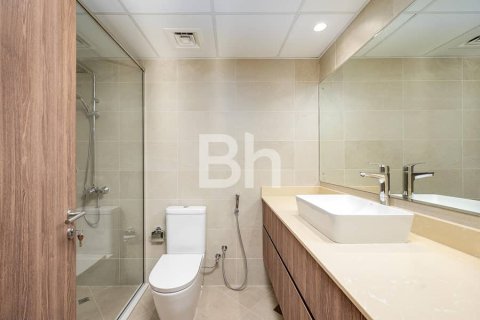 Снять в аренду квартиру в Sheikh Zayed Road, Дубай: 2 спальни, 135м², № 21212 - фото 8
