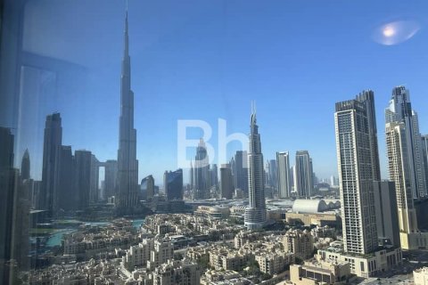 Apartment in Downtown Dubai (Downtown Burj Dubai), Dubai 2 bedrooms, 139 sq.m. № 21210 - photo 15