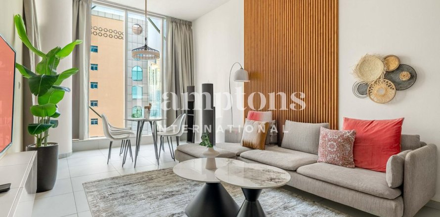 Apartment in The Address Dubai Marina, Dubai Marina, Dubai 1 bedroom, 67.6334 sq.m. № 63905