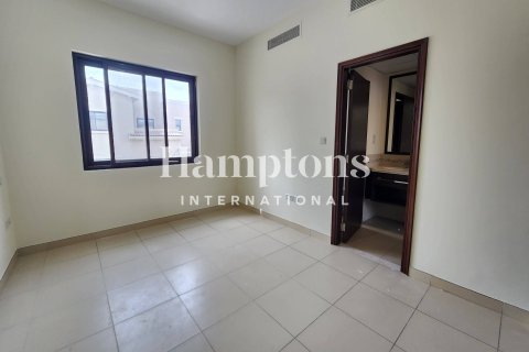 Снять в аренду виллу в Al Reem, Арабиан Ранчес, Дубай: 3 спальни, 199.92725600м², № 63913 - фото 11