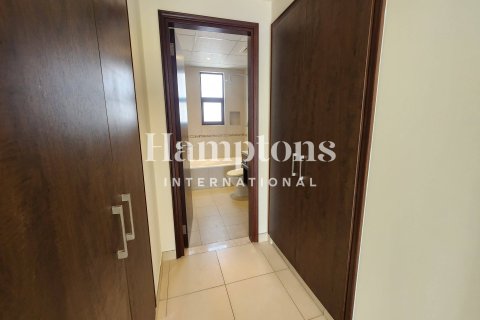 Снять в аренду виллу в Al Reem, Арабиан Ранчес, Дубай: 3 спальни, 199.92725600м², № 63913 - фото 1