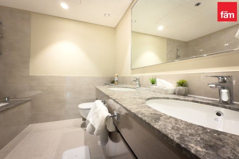 Apartment in Dubai 2 bedrooms, 129.6 sq.m. № 10389 - photo 9