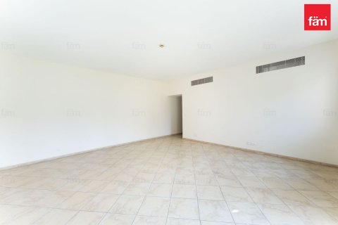 Apartment in Motor City, Dubai 3 bedrooms, 224.1 sq.m. № 60428 - photo 2