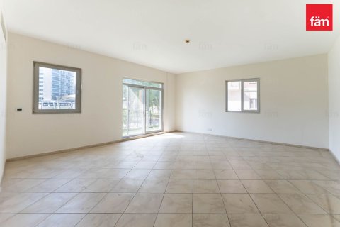 Apartment in Motor City, Dubai 3 bedrooms, 224.1 sq.m. № 60428 - photo 1