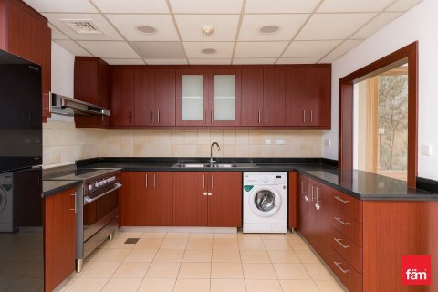 Apartment in Dubai 3 bedrooms, 178.9 sq.m. № 60441 - photo 24