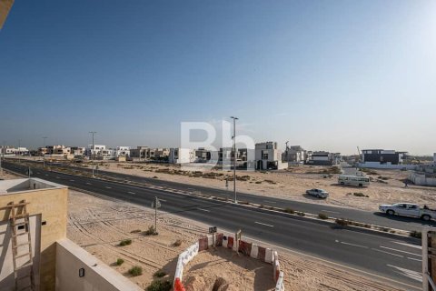 Villa en Nadd Al Sheba, Dubai, 6 dormitorios, 502 m², № 21303 - foto 27