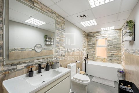 Villa in The Villa, Dubai 5 bedrooms, 479 sq.m. № 86941 - photo 15