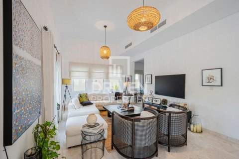 Villa in The Villa, Dubai 5 bedrooms, 479 sq.m. № 86941 - photo 4