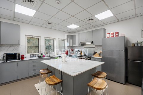 Villa in The Villa, Dubai 5 bedrooms, 479 sq.m. № 86941 - photo 8