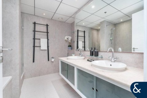 Apartamento en Al Sahab, Dubai Marina, Dubai, 2 dormitorios, 136 m², № 75541 - foto 11