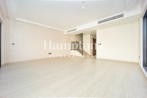 Townhouse in Damac Lagoons, Dubai 5 bedrooms, 219.52978900 sq.m. № 108613 - photo 23